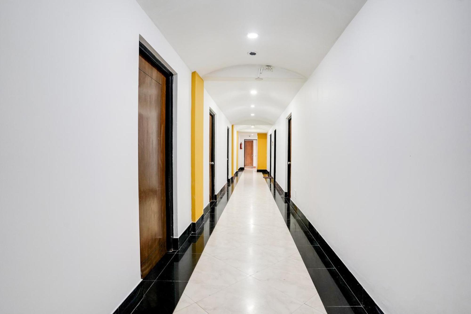 Super Townhouse Margao Near Railway Station Hotel ภายนอก รูปภาพ