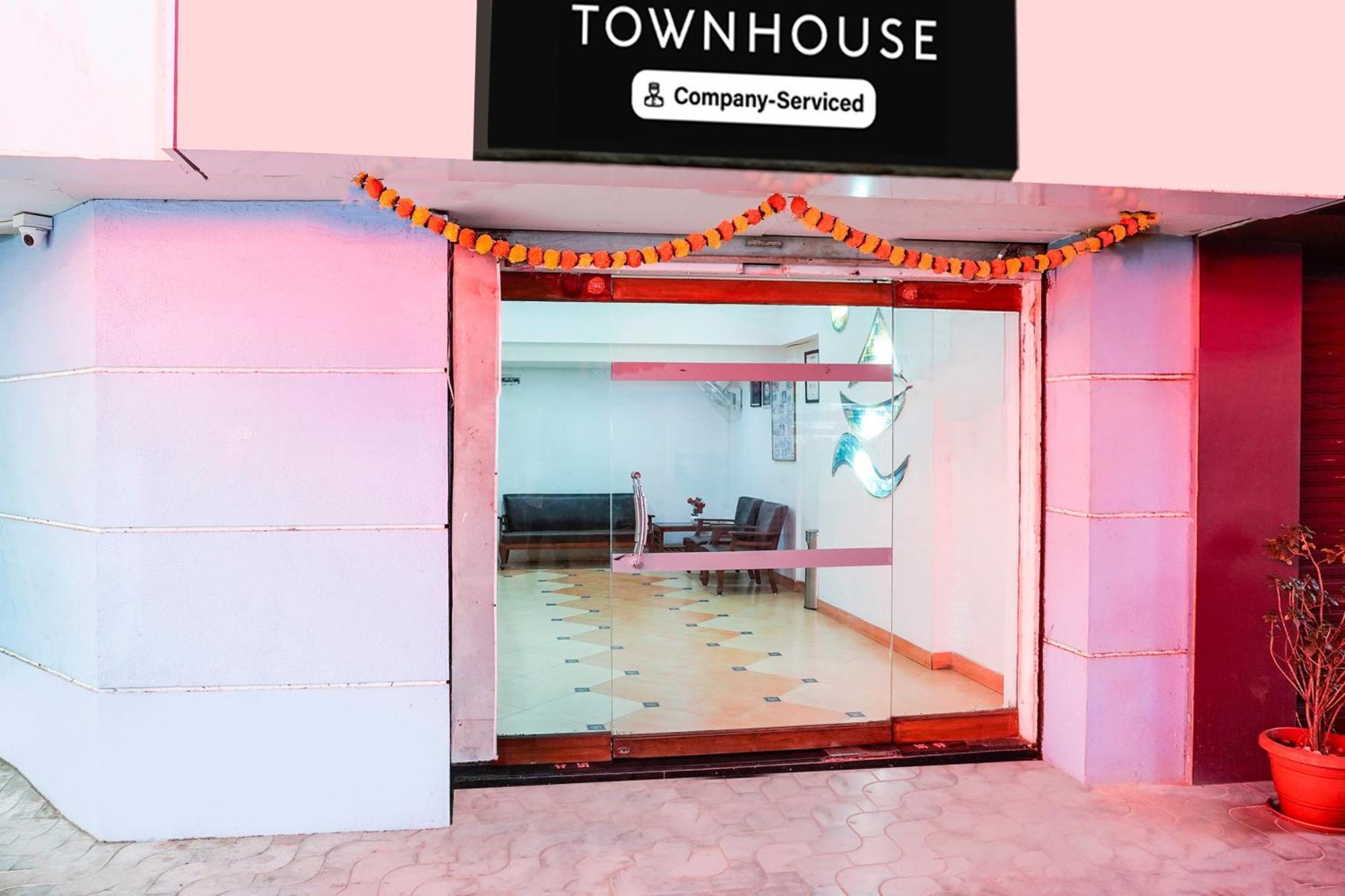 Super Townhouse Margao Near Railway Station Hotel ภายนอก รูปภาพ