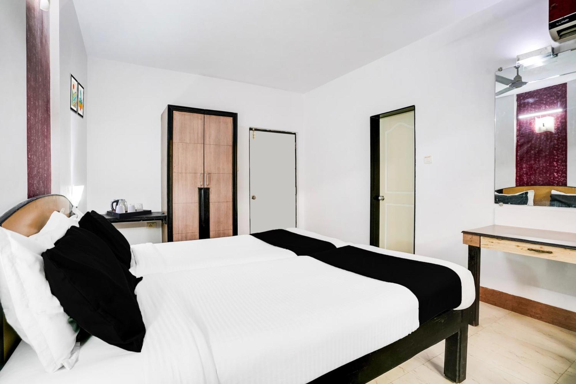 Super Townhouse Margao Near Railway Station Hotel ภายนอก รูปภาพ